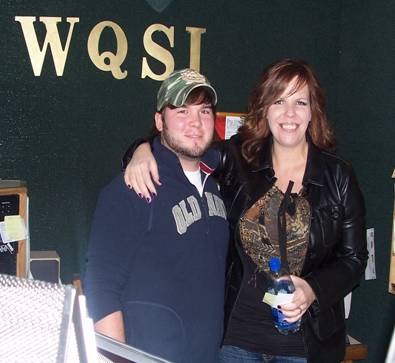 Rising Country Singer Melissa Jones Performs For Auburn's Eagle 93.9